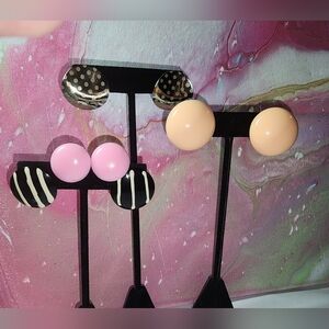 4pr. VINTAGE  EARRINGS..PIERCED